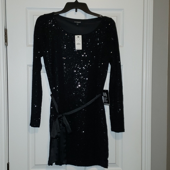 Express Dresses & Skirts - EXPRESS black sequin long sleeve dress NWT